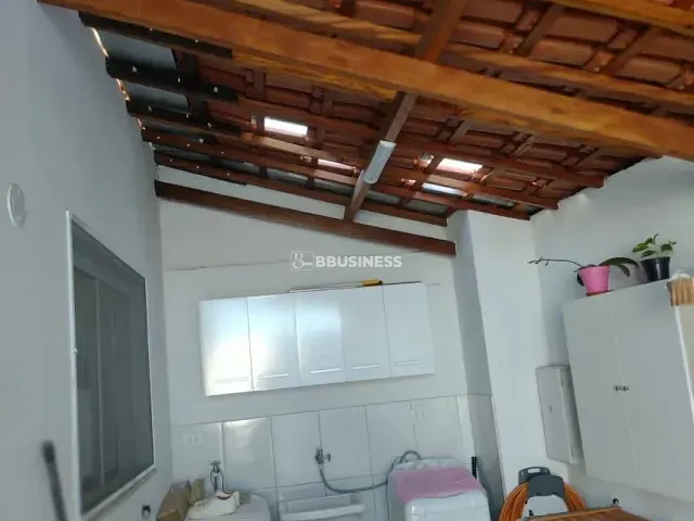 Casa 2 quartos e 1 banheiro, à venda, no bairro Jardim Luiz Cia em Sumaré