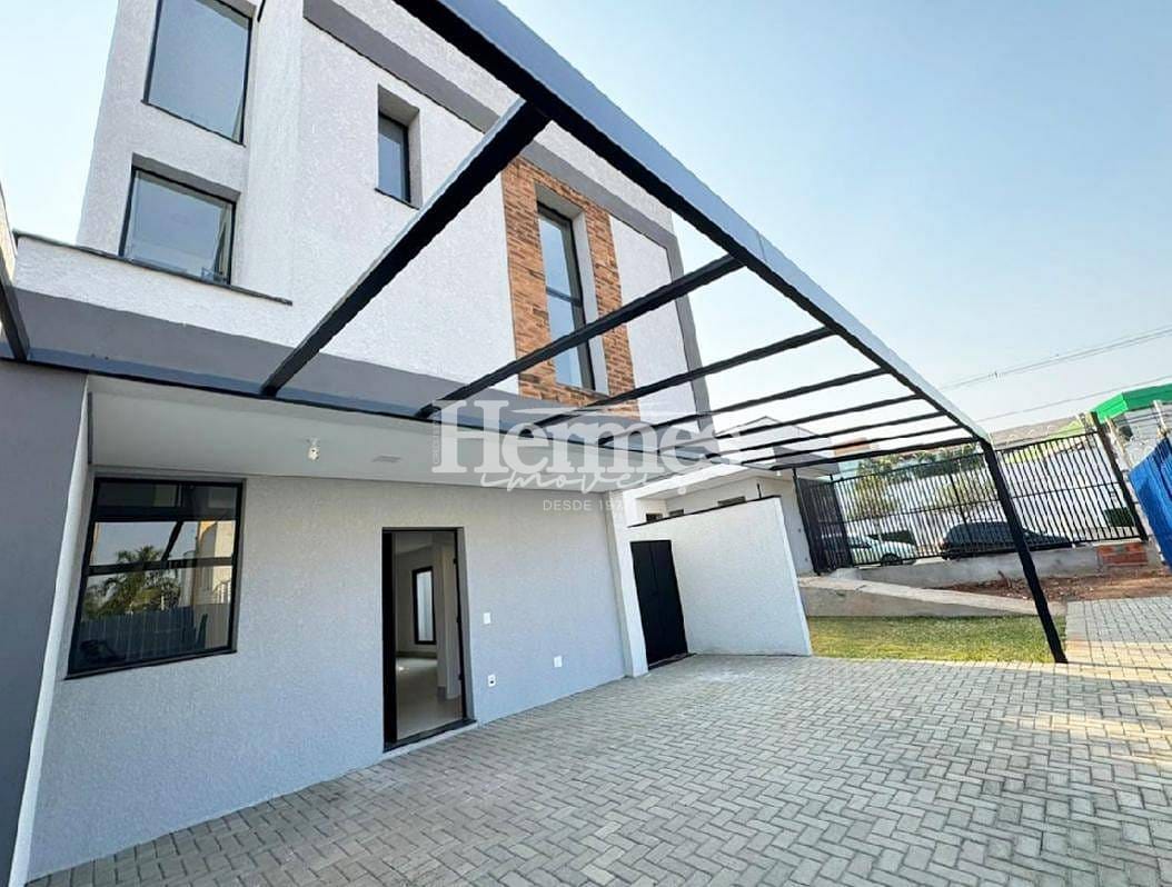 Casa, 3 quartos, 232 m² - Foto 1