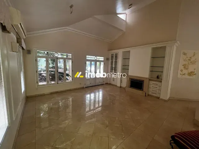 Casa com 2468m² 4 quartos e 9 banheiros, à venda, no bairro Jardim Santana em Campinas