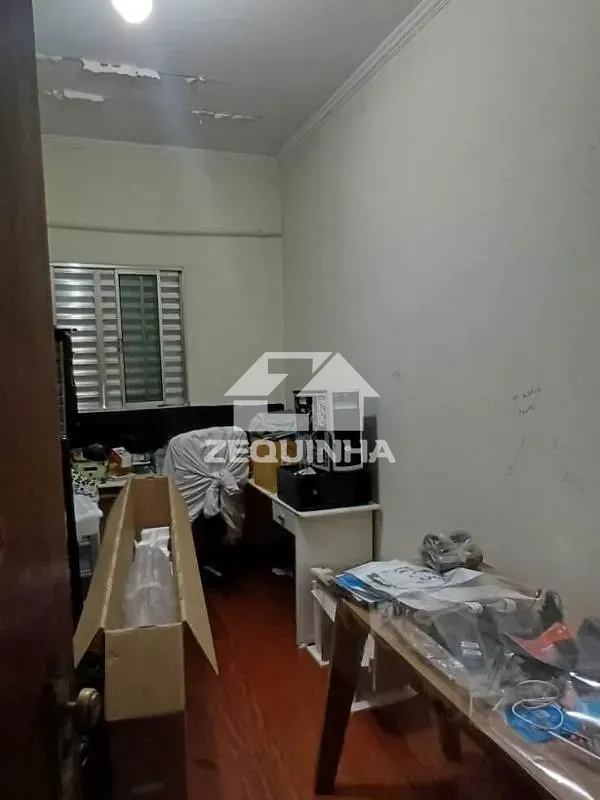 Casa, 4 quartos, 250 m² - Foto 13