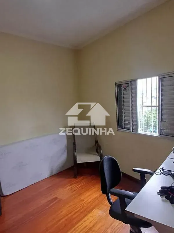 Casa, 4 quartos, 250 m² - Foto 18