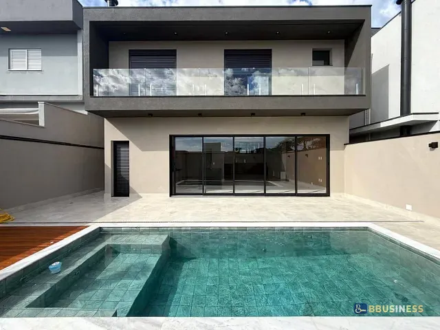 Casa 3 quartos e 4 banheiros, à venda, no bairro Residencial Vila do Sol em Valinhos