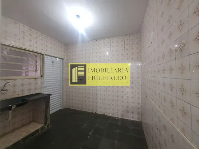 Casa com 60m² 1 quarto e 1 banheiro, para alugar, no bairro Vila Nossa Senhora da Paz em São José do Rio Preto