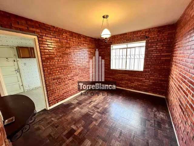 Casa com 314m² 3 quartos e 2 banheiros, à venda, no bairro Jardim Carvalho em Ponta Grossa