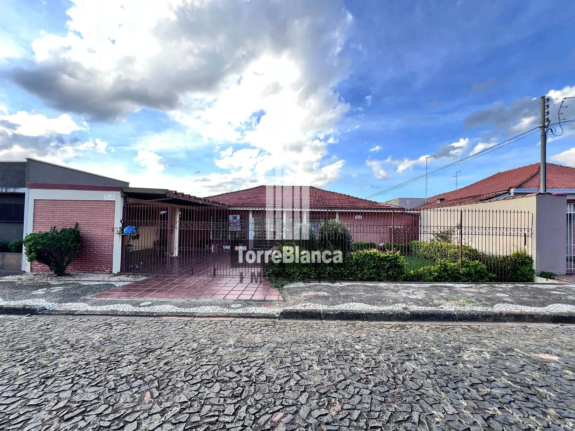 Casa, 3 quartos, 136 m² - Foto 1