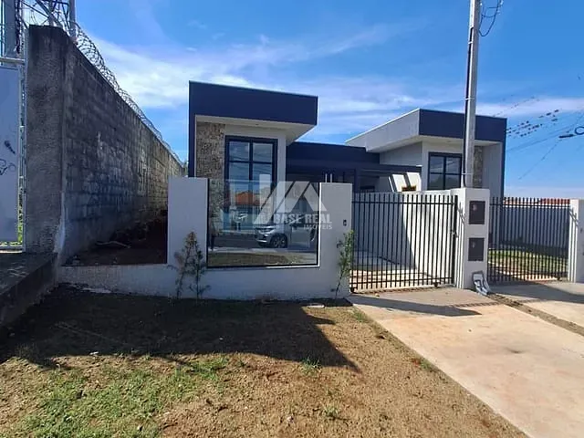 Casa 3 quartos e 2 banheiros, à venda, no bairro Olarias em Ponta Grossa