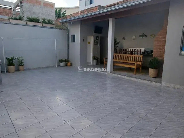 Casa 4 quartos e 5 banheiros, à venda, no bairro Parque Jambeiro em Campinas