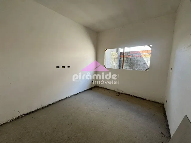 Casa com 10m² 3 quartos e 3 banheiros, à venda, no bairro martim de Sá em Caraguatatuba