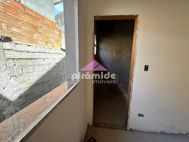 Casa com 10m² 3 quartos e 3 banheiros, à venda, no bairro martim de Sá em Caraguatatuba