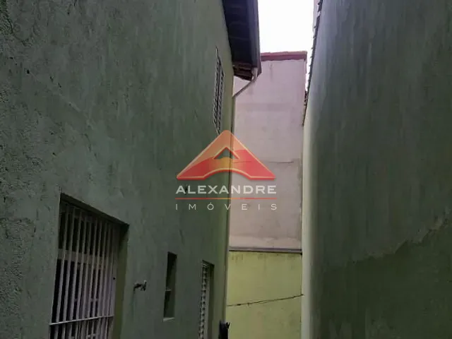 Casa com 150m² 4 quartos e 2 banheiros, à venda, no bairro Campos de São José em São José dos Campos