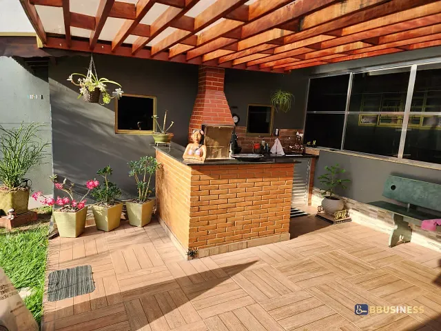 Casa com 250m² 3 quartos e 3 banheiros, à venda, no bairro Parque Via Norte em Campinas