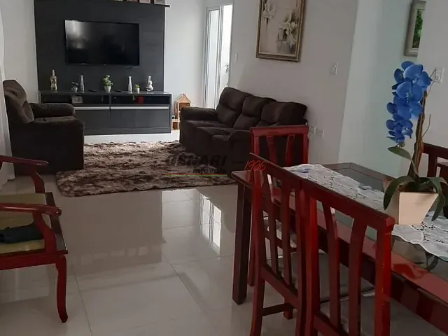 Casa com 250m² 3 quartos e 5 banheiros, à venda, no bairro Jardim Flórida em Indaiatuba