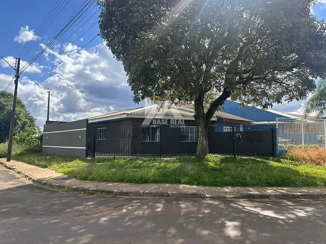 Casa 2 quartos e 1 banheiro, à venda, no bairro Boqueirão em Guarapuava