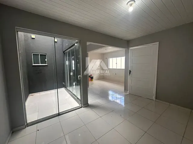 Casa 2 quartos e 1 banheiro, à venda, no bairro Boqueirão em Guarapuava