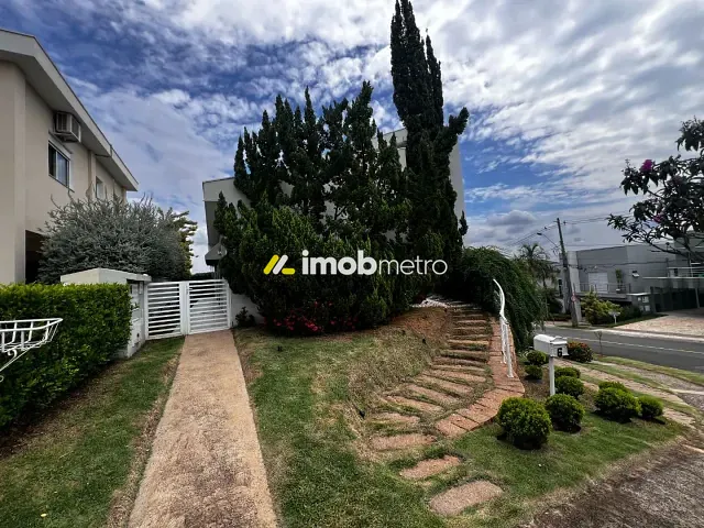 Casa com 384m² 3 quartos e 5 banheiros, para alugar, no bairro Loteamento Alphaville Campinas em Campinas