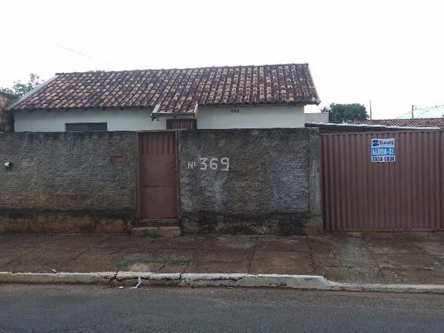 Foto do Casa - Casa com 2 dormitórios para alugar, 10 m² por R$ 450,00 - Recreio dos Bandeirantes - Uberaba/MG | ZUCATO IMOBILIARIA LTDA