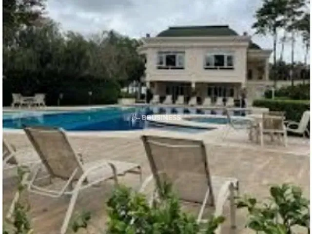 Casa 5 quartos e 7 banheiros, à venda, no bairro Chácara São Rafael em Campinas