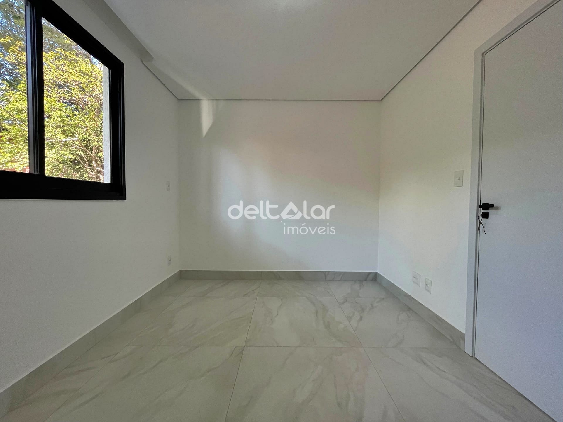 Casa para alugar com 3 quartos, 125m² - Foto 18