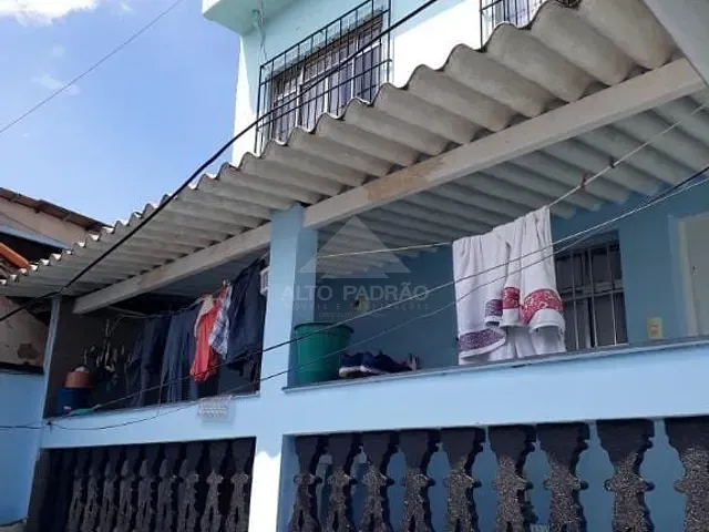 Casa com 250m², à venda, no bairro Parque das Américas em Mauá