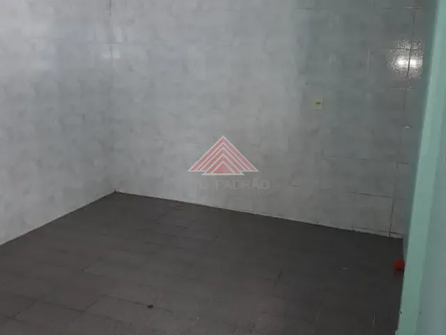 Casa com 250m², à venda, no bairro Parque das Américas em Mauá