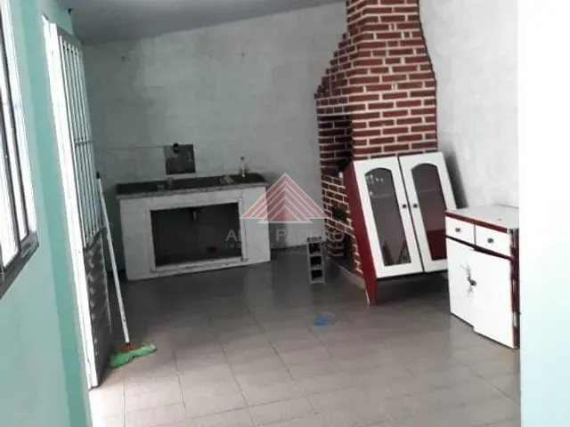 Casa com 250m², à venda, no bairro Parque das Américas em Mauá