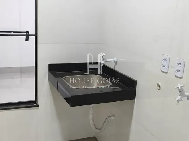 Casa com 150m² 3 quartos e 2 banheiros, à venda, no bairro Residencial Recanto do Bosque em Goiânia