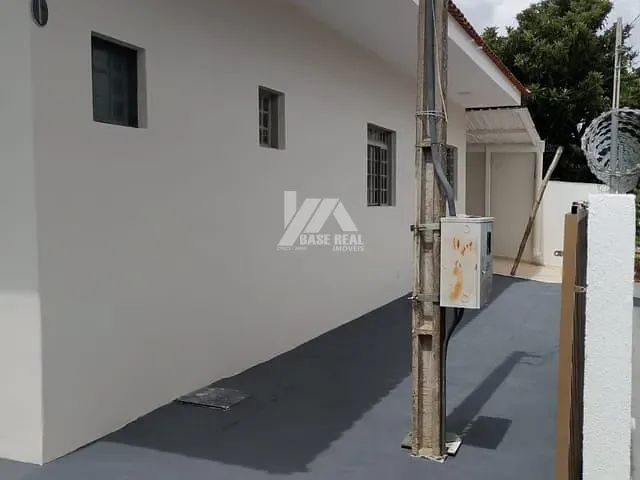Casa com 285m² 3 quartos e 2 banheiros, à venda, no bairro Jardim Carvalho em Ponta Grossa