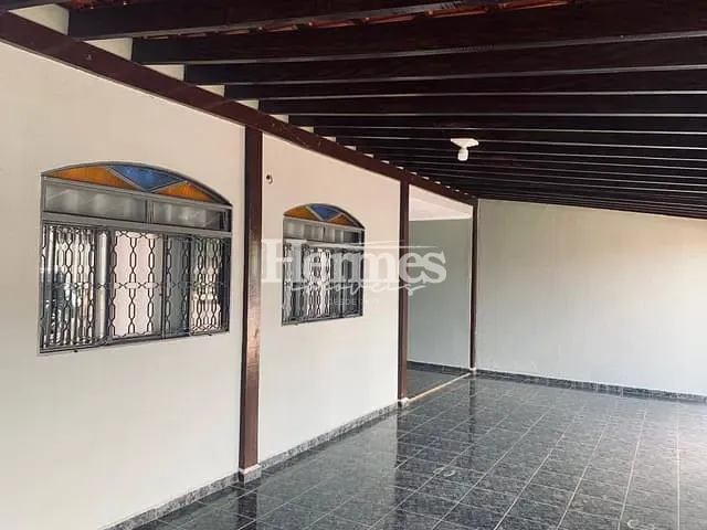Casa com 200m² 3 quartos e 3 banheiros, à venda, no bairro Parque Bom Retiro em Paulínia
