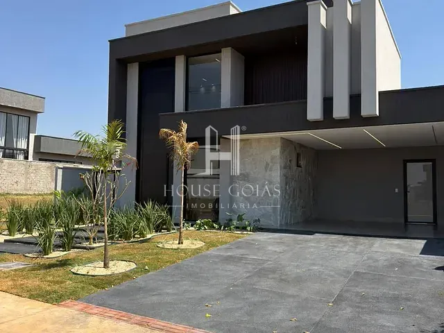 Casa com 329m² 3 quartos e 6 banheiros, à venda, no bairro Parqville Pinheiros em Aparecida de Goiânia