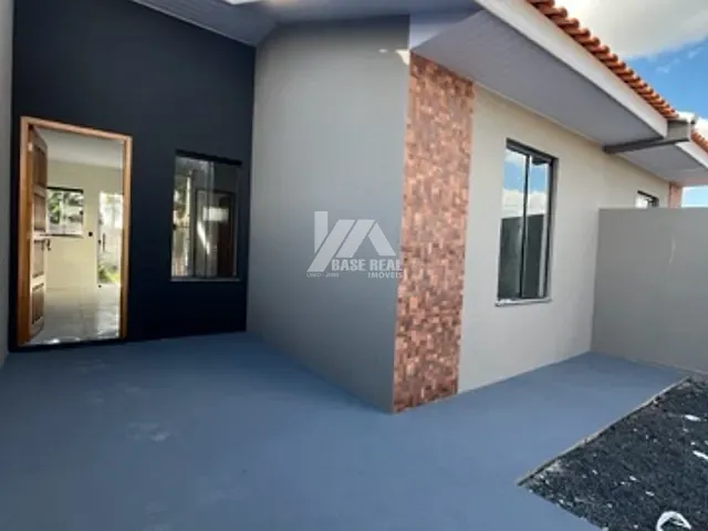 Casa 2 quartos e 1 banheiro, à venda, no bairro Colônia Dona Luíza em Ponta Grossa