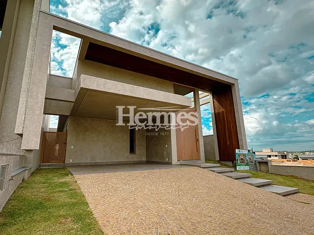 Casa com 363m² 3 quartos e 5 banheiros, à venda, no bairro Parque Brasil 500 em Paulínia