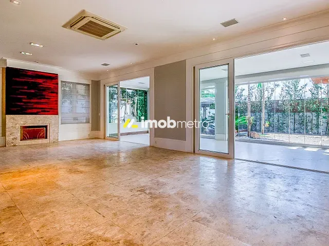 Casa com 900m² 4 quartos e 7 banheiros, à venda, no bairro Gramado em Campinas