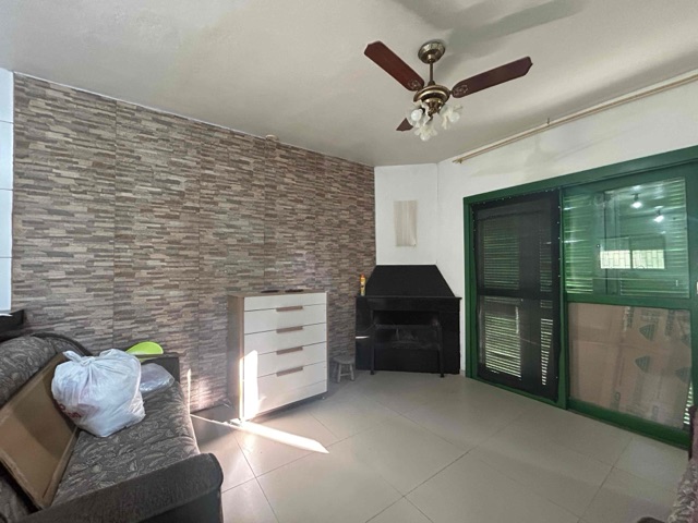 Casa com 300m² 3 quartos e 2 banheiros, à venda, no bairro Laranjal em Pelotas