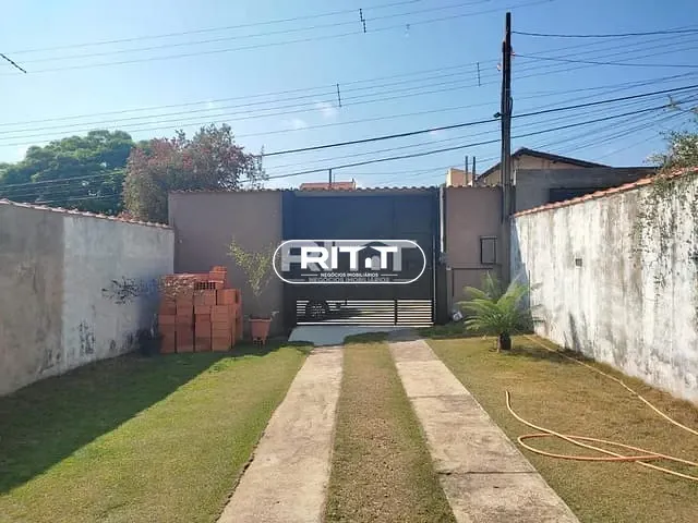 Casa com 301m² 3 quartos e 1 banheiro, à venda, no bairro Jardim Portugal em Valinhos