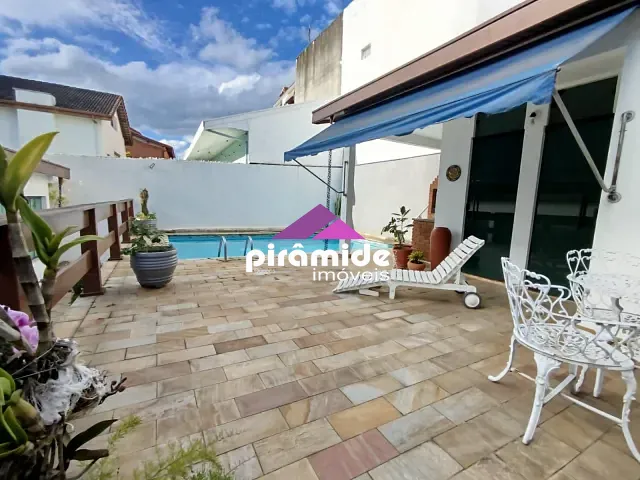 Casa com 347m² 4 quartos e 6 banheiros, à venda, no bairro Jardim Esplanada em São José dos Campos