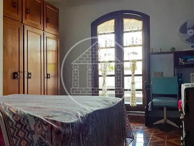 Casa com 160m², à venda, no bairro Parque Colonial em São Paulo
