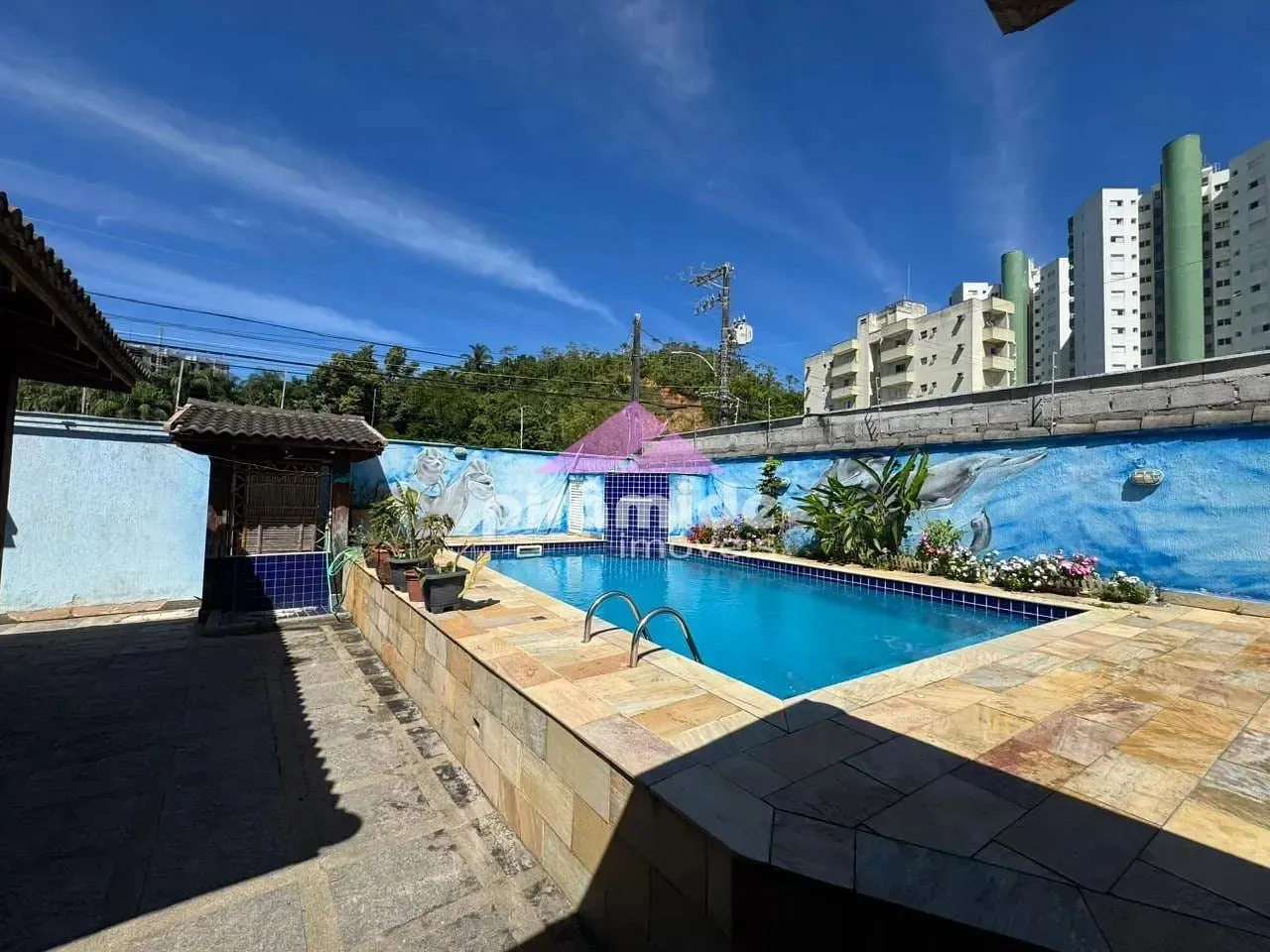 Casa, 4 quartos, 200 m² - Foto 1