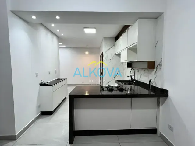 Casa com 250m² 4 quartos e 4 banheiros, à venda, no bairro Conjunto Residencial Trinta e Um de Março em São José dos Campos