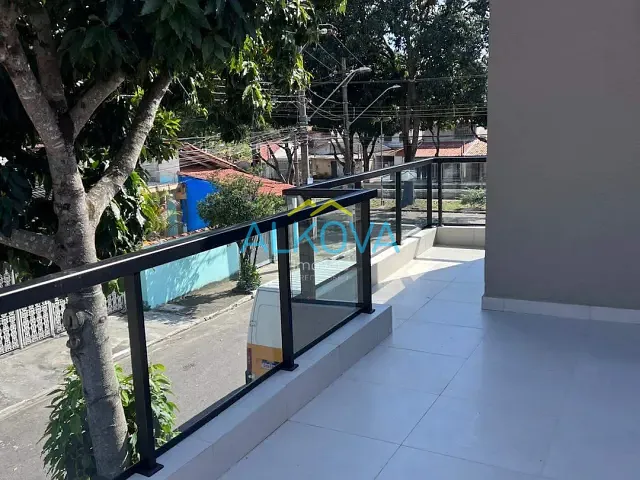 Casa com 250m² 4 quartos e 4 banheiros, à venda, no bairro Conjunto Residencial Trinta e Um de Março em São José dos Campos