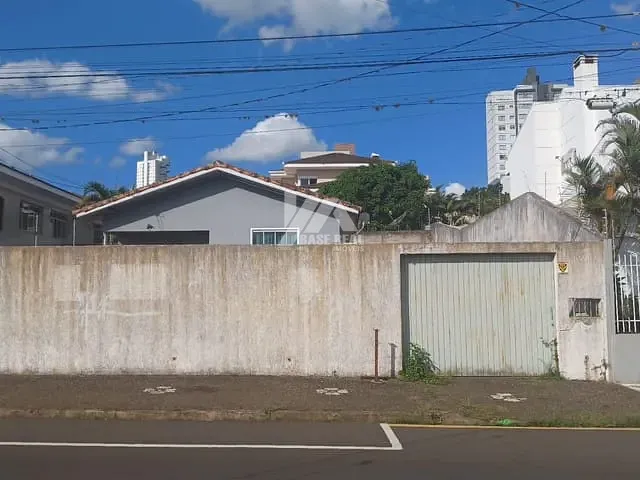 Casa 2 quartos e 1 banheiro, à venda, no bairro Oficinas em Ponta Grossa