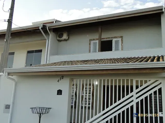 Casa 2 quartos e 3 banheiros, à venda, no bairro Residencial Cosmos em Campinas