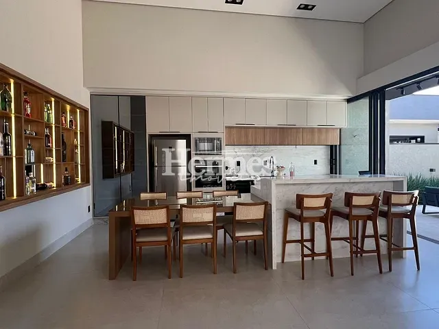 Casa com 374m² 3 quartos e 4 banheiros, à venda, no bairro Jardim América em Paulínia