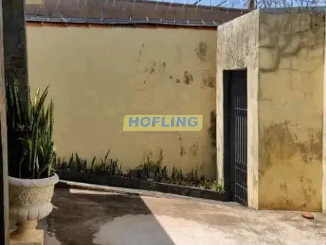 Casa com 329m² 3 quartos e 2 banheiros, à venda, no bairro Jardim Claret em Rio Claro
