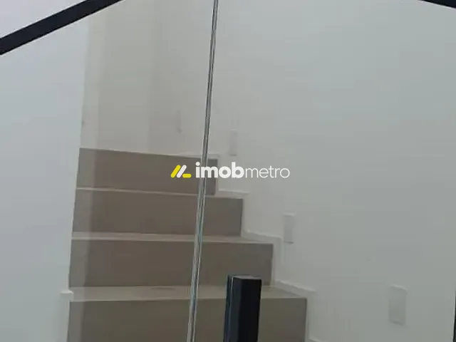Casa com 300m² 3 quartos e 5 banheiros, para alugar, no bairro Alphaville D. Pedro em Campinas