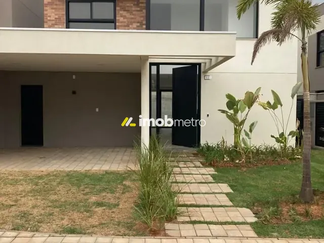 Casa com 300m² 3 quartos e 5 banheiros, para alugar, no bairro Alphaville D. Pedro em Campinas