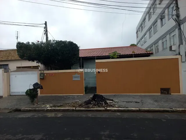Casa com 360m² 4 quartos e 3 banheiros, à venda, no bairro Parque São Caetano em Campos dos Goytacazes