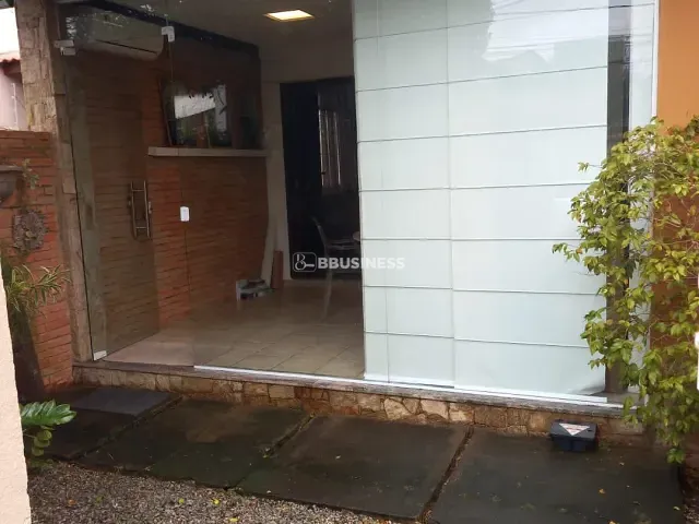 Casa com 360m² 4 quartos e 3 banheiros, à venda, no bairro Parque São Caetano em Campos dos Goytacazes