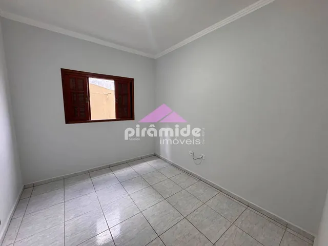 Casa com 144m² 2 quartos e 1 banheiro, à venda ou para alugar, no bairro Jardim Santa Luzia em São José Dos Campos