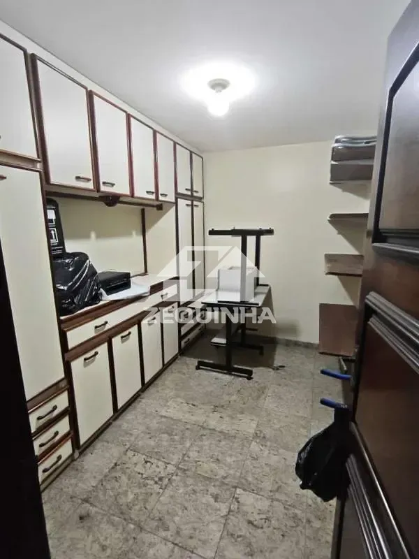 Casa, 4 quartos, 319 m² - Foto 8