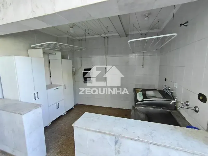 Casa, 4 quartos, 319 m² - Foto 17